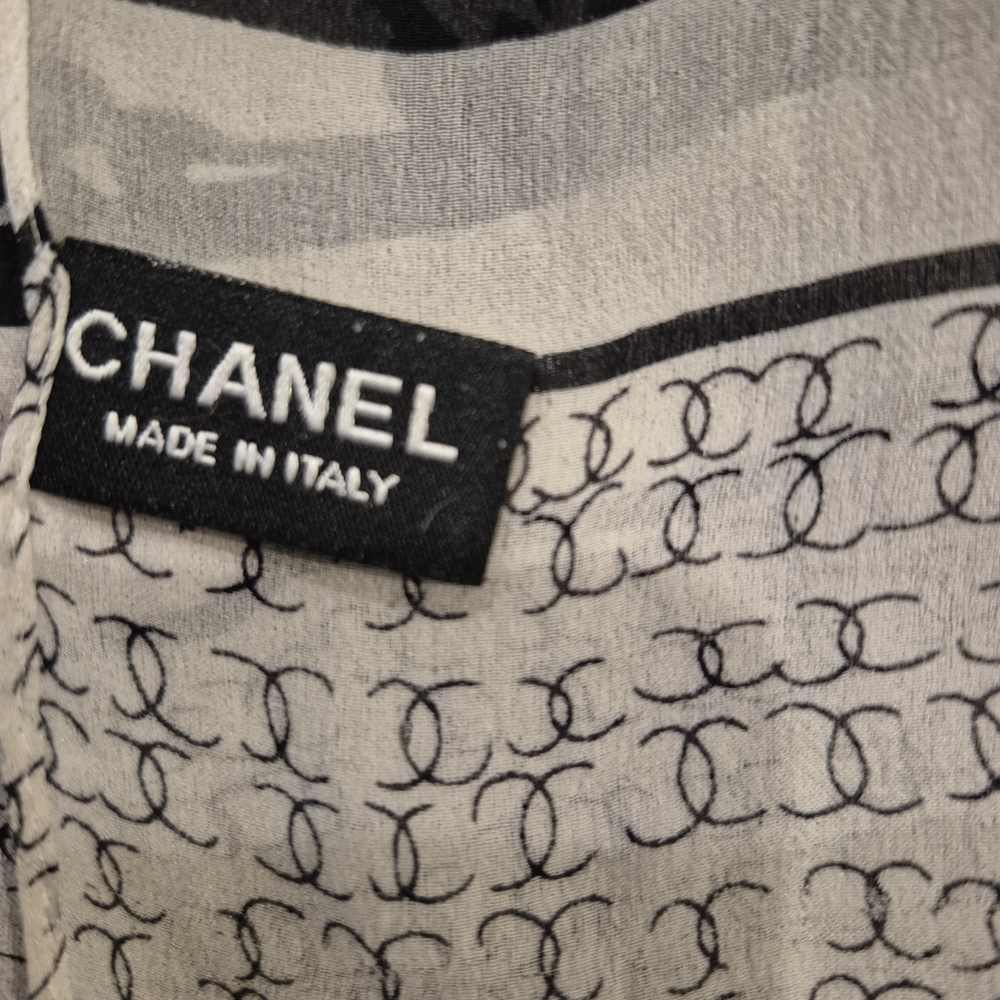 CHANEL Black and White Logo Scarf - Picture 3 of 5